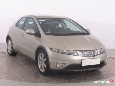 Honda Civic 1.8 i