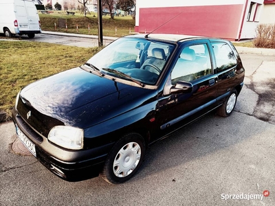 Renault Clio 1998 1.4 Benzyna