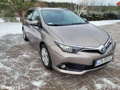 Toyota Auris 1.8 VVT-i Hybrid Automatik Touring Sports Life