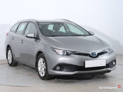 Toyota Auris Hybrid