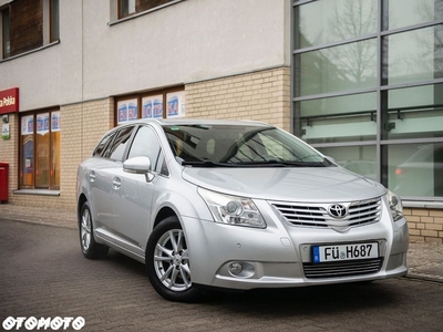 Toyota Avensis Combi 1.8 Multidrive S Executive