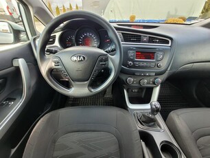 Kia Cee'd 1.6 CRDI**SALON POLSKA**2017**Bezwypadkowy**Serwisowany**Śliczny