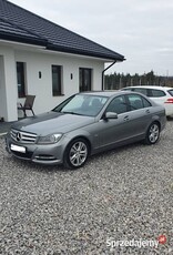 Mercedes-Benz C Klasa W204 stan idealny benzyna automat