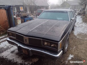 Oldsmobile Custom Line