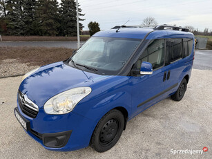 Opel Combo Klima, 2 kluczyki, Nowy Akumulator, pełne wyposażenie, serwisowa