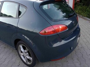 Samochód Seat Leon II Reference 1,6 benzyna