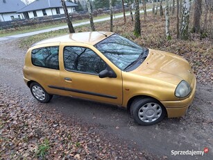 Sprzedam Renault Clio II 1.4 benzyna 2000r