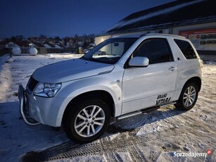 Suzuki Grand Vitara 3d BlackWhite 1.6 16v 106km 4x4 niski przebieg 136 tys