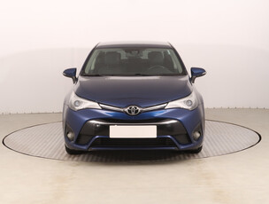 Toyota Avensis 2015 2.0 D