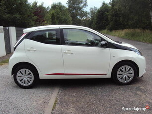 Toyota Aygo II 1.0 VVT-i X-play Design MM EU6 Automat