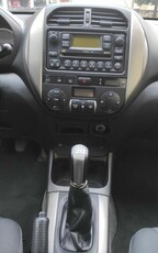 Toyota RAV4 2.0B 2004r 4x4 150KM