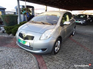 TOYOTA YARIS VVT-i