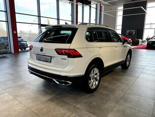 Volkswagen Tiguan Elegance 2.0TDI 200KM DSG 4motion 2022 r., salon PL, I właściciel, VAT