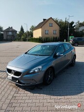 Volvo V40 2017