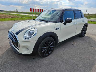 Mini Cooper !.5 136KM. Pepper bleu 2017r. Full opcja.