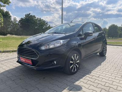 Używane Ford Fiesta - 32 990 PLN, 64 600 km, 2015