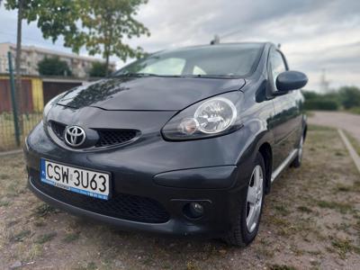 Używane Toyota Aygo - 7 400 PLN, 190 990 km, 2005