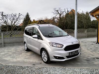 Używane Ford Tourneo Courier - 34 900 PLN, 70 429 km, 2015