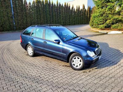 Używane Mercedes-Benz Klasa C - 12 500 PLN, 222 000 km, 2001