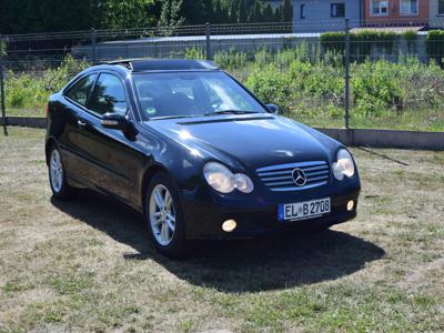 Używane Mercedes-Benz Klasa C - 15 900 PLN, 156 000 km, 2001