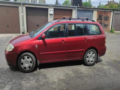 Używane Toyota Corolla - 8 900 PLN, 265 000 km, 2004