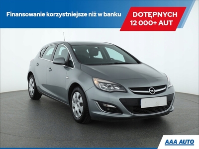 Opel Astra J GTC 1.4 Turbo ECOTEC 140KM 2013