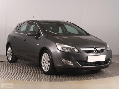 Opel Astra J , Salon Polska, GAZ, Skóra, Klimatronic, Tempomat