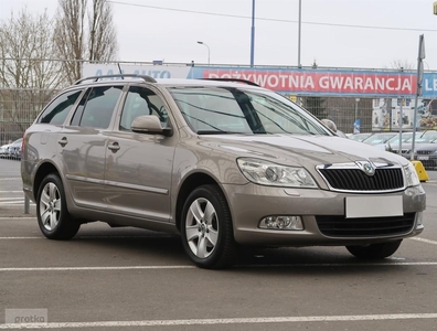 Skoda Octavia II , Salon Polska, Serwis ASO, Klimatronic, Tempomat, Parktronic