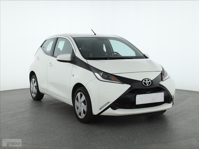 Toyota Aygo , Salon Polska, 1. Właściciel, Serwis ASO, VAT 23%, Klima