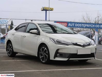 Toyota Corolla 1.6 130 KM 2017r. (Piaseczno)