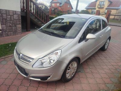 Opel Corsa D 1.4 benzyna sprowadzona średni stan