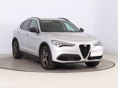 Alfa Romeo Stelvio , Serwis ASO, Automat, Skóra, Xenon, Bi-Xenon, Klimatronic,