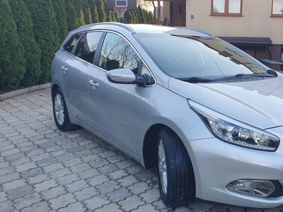 Kia Ceed II 2013