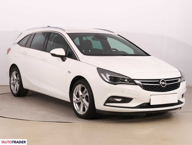 Opel Astra 1.4 147 KM 2016r. (Piaseczno)