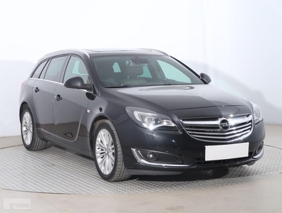 Opel Insignia , Automat, Navi, Klimatronic, Tempomat, Parktronic