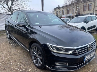 Volkswagen Passat B8 Limousine 1.8 TSI BlueMotion Technology 180KM 2017