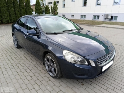 Volvo S60 II D2