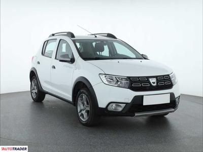 Dacia Sandero 0.9 88 KM 2017r. (Piaseczno)