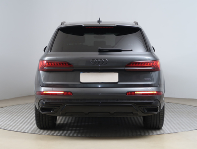 Audi Q7 2023 50 TDI 20155km SUV