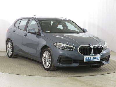 BMW 1 2020 118i 22260km Hatchback