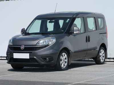 Fiat Doblo 2015 1.4 T