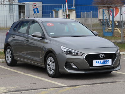 Hyundai i30 2022 1.5 DPI 41669km Hatchback