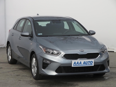 Kia Ceed 2022 1.5 T