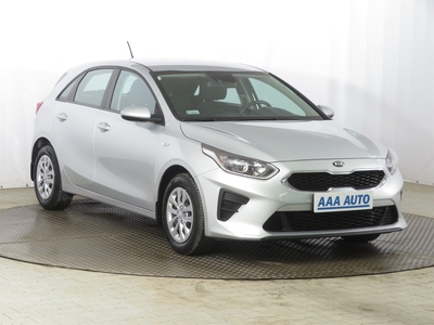 Kia Ceed 2023 1.5 T