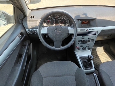 Opel Astra 2009 1.6 16V 181043km Sedan