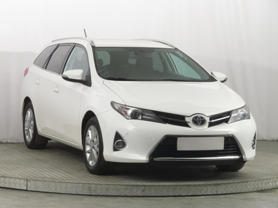 Toyota Auris 2018 1.6 Valvematic 70576km Kombi