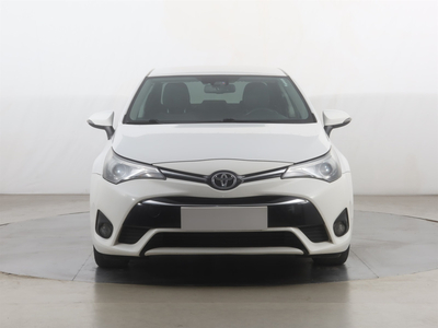 Toyota Avensis 2015 2.0 D