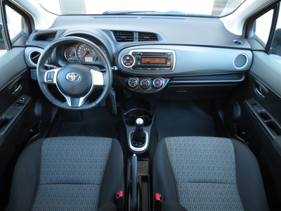 Toyota Yaris 2013 1.0 VVT