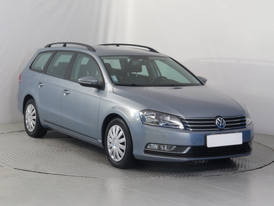 Volkswagen Passat 2013 1.6 TDI 271864km Kombi