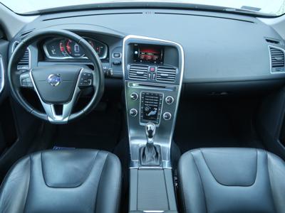 Volvo XC60 2015 D3 74115km SUV